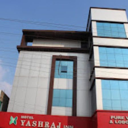 Hotel Yashraj Inn Beed Exterior photo